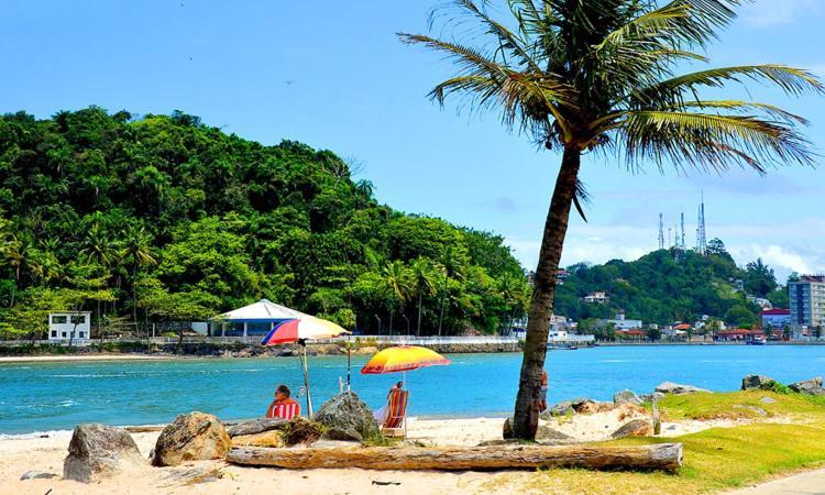 Casa Com Piscina , Churrasqueira, Wi-Fi, Em Rua De Areia A 1Km Da Praia, Bairro Sussegado, Proibido Uso De Som Extremamente Alto Ideal Para Descansar Itanhaém 外观 照片