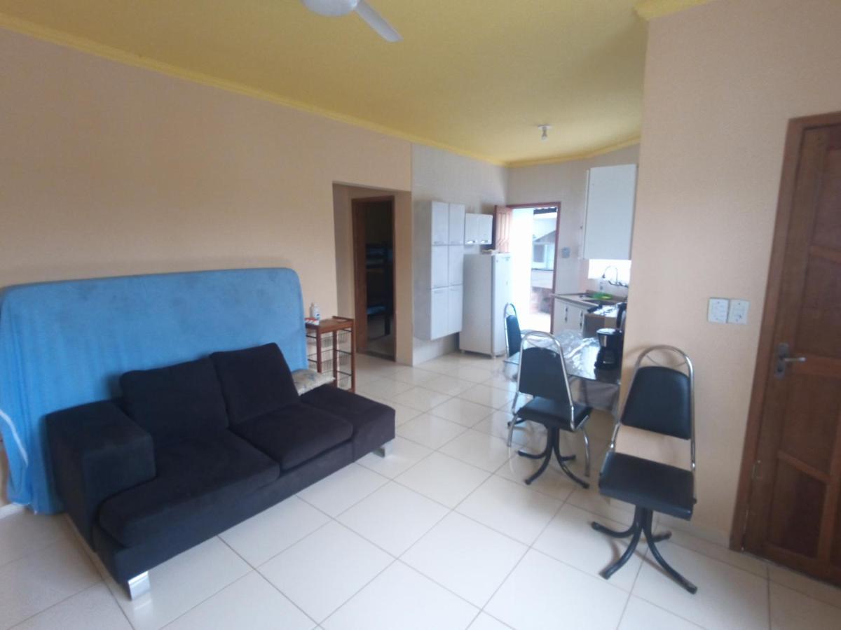 Casa Com Piscina , Churrasqueira, Wi-Fi, Em Rua De Areia A 1Km Da Praia, Bairro Sussegado, Proibido Uso De Som Extremamente Alto Ideal Para Descansar Itanhaém 外观 照片